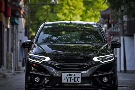 10万级别的超跑，好多人都叫它超跑“GK5”