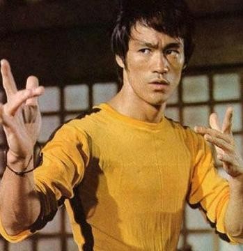 李小龙的改装座驾出现在北京，50年前就可以装空调和电动窗！