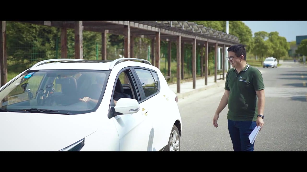 6万块的小型SUV该怎么选？对于一台小型SUV，年轻人最想要的究竟是什么...