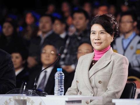 董明珠这边造出充电5分钟续航200公里的SUV, 那边又打上奇瑞主意