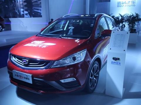 石油公司要哭了 吉利推出帝豪GS甲醇版 加满甲醇能跑450公里