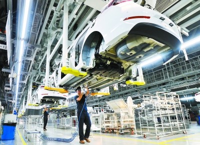 北京现代沧州厂第10万辆新车下线