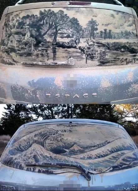 靠!那么有才,在满是灰尘的车后窗上作画!