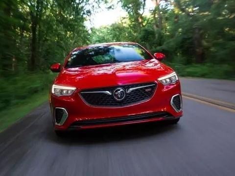 君威配上9AT变速箱后，省油实惠还不贵