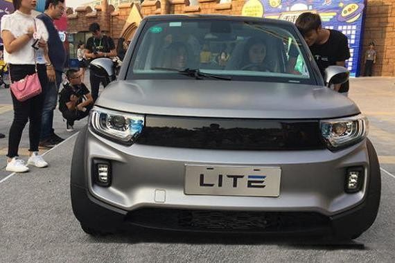 “国产迷你路虎”即将上市，德系血统，配奔驰内饰，仅8万纯电动