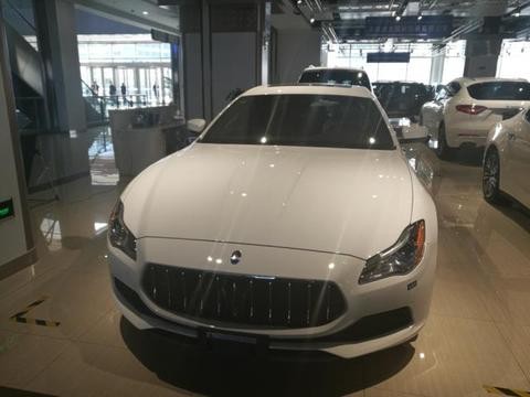 17款玛莎拉蒂总裁3.0T双涡轮增压汽油发动机