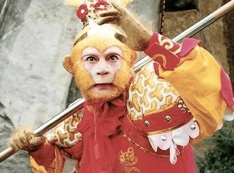 都是演孙悟空，他座驾豪华被骂渣男，六小龄童座驾低调地让人心疼