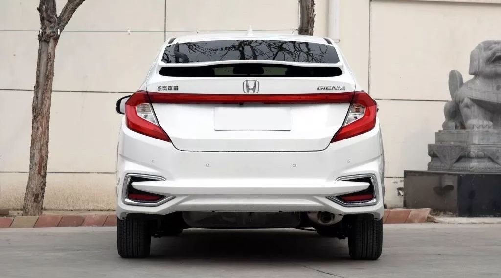 这4款豪华SUV开出去嫌丢人,最后一辆路上比劳斯莱斯还少见