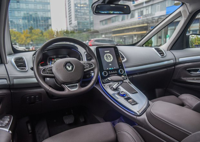 精致法系大餐,雷诺Espace仅靠颜值能否被认可?