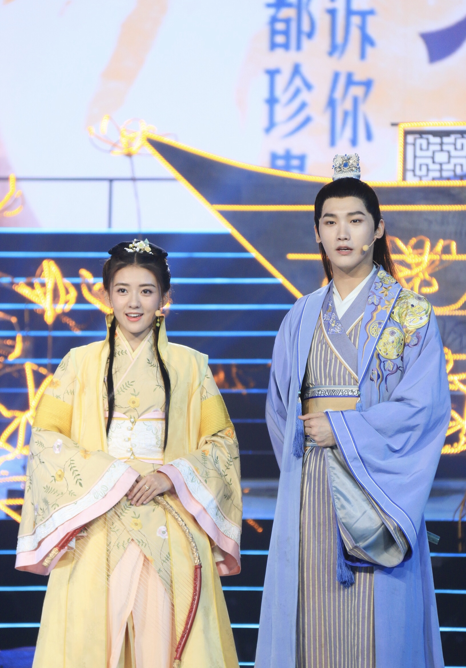 因出演雷人网剧而被关注,梁洁撞脸乔欣却被邢昭林抢了风头