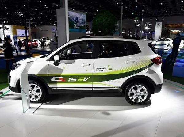 2017年最后一波新车上市,神车加大加粗只卖6