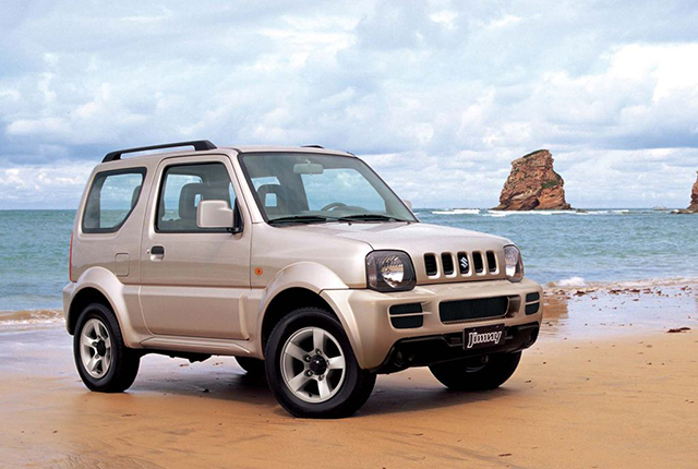 铃木花20年时间，造出了一台Baby版的奔驰G级SUV