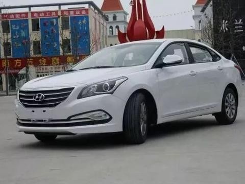 这款中型轿车卖紧凑级车价格 为何不能成为爆款