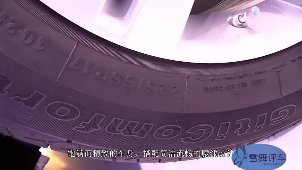 10W入门国产SUV长安CS75，车主表示性价比很高，捡了个大便宜