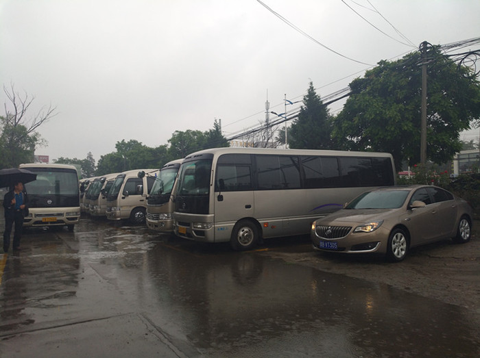 最新资讯考斯特12座尊享版丰田考斯特4s店一