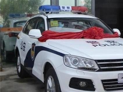 黑马车型入选警队，标配四驱，2.0T，旋钮挂挡，民用版仅10万