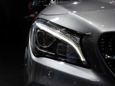 最嚣张的进口货，25万起售看不上奔驰C级，加价4万才能提车！