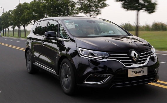 雷诺ESPACE试驾体验，总统座驾也疯狂！