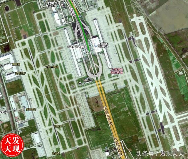 卫星图下,俯瞰中国拥有双跑道的国际机场
