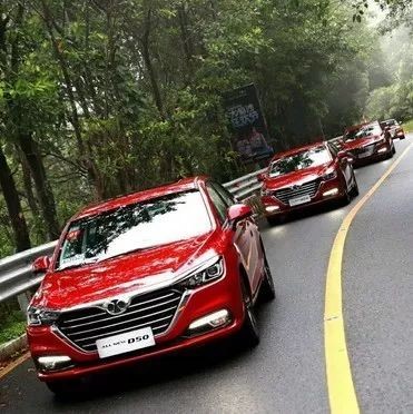 颜值当道 以「智」取胜——试驾全新绅宝D50