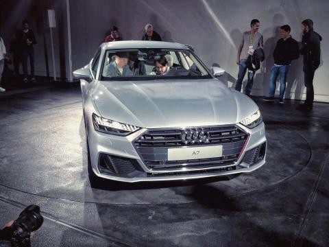 “灯厂”又一力作！优雅和动感的结合！全新奥迪A7惊艳登场！