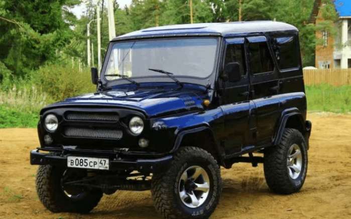 中国人最爱越野车入国，内饰霸气不输北汽212，10.88万元为越野来-新浪汽车