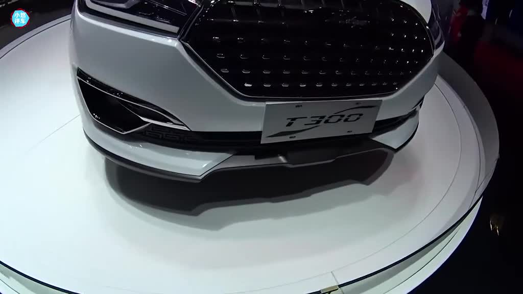 价格不到6万！众泰推suv，T300惊艳登场，宝骏迎来最大劲敌