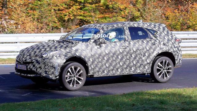 新能源汽车先行者普锐斯要出新款了,丰田普锐斯V谍照首次被曝