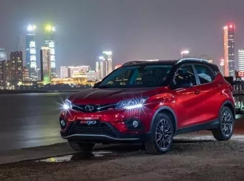 性能最强的小型SUV，1.5T配CVT变速器，关键还很便宜！
