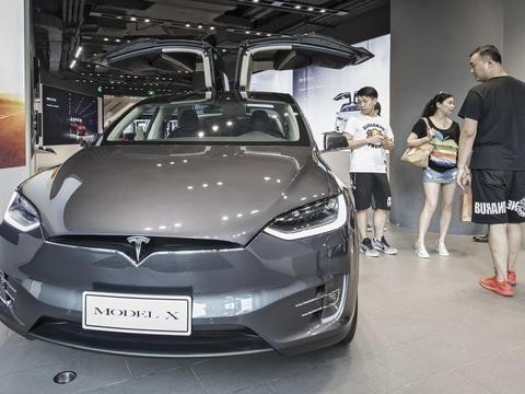 美媒：特斯拉签约在上海建厂，控股但要缴进口税