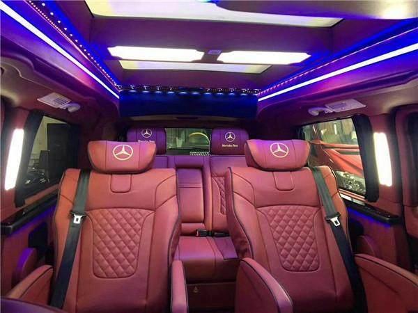 奔驰V260L终结埃尔法,陆地头等舱,带1米4大床,豪华度堪比S级