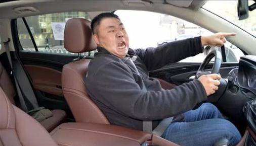 开车时有这5个心理,早晚得吃罚单,及时摆正心态吧
