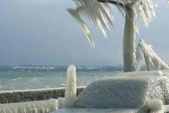 天冷注意保暖，同时也别忘了爱车的保养