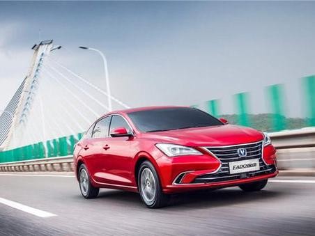 有好看的外表无有趣的灵魂？长安全新逸动的底子如何？