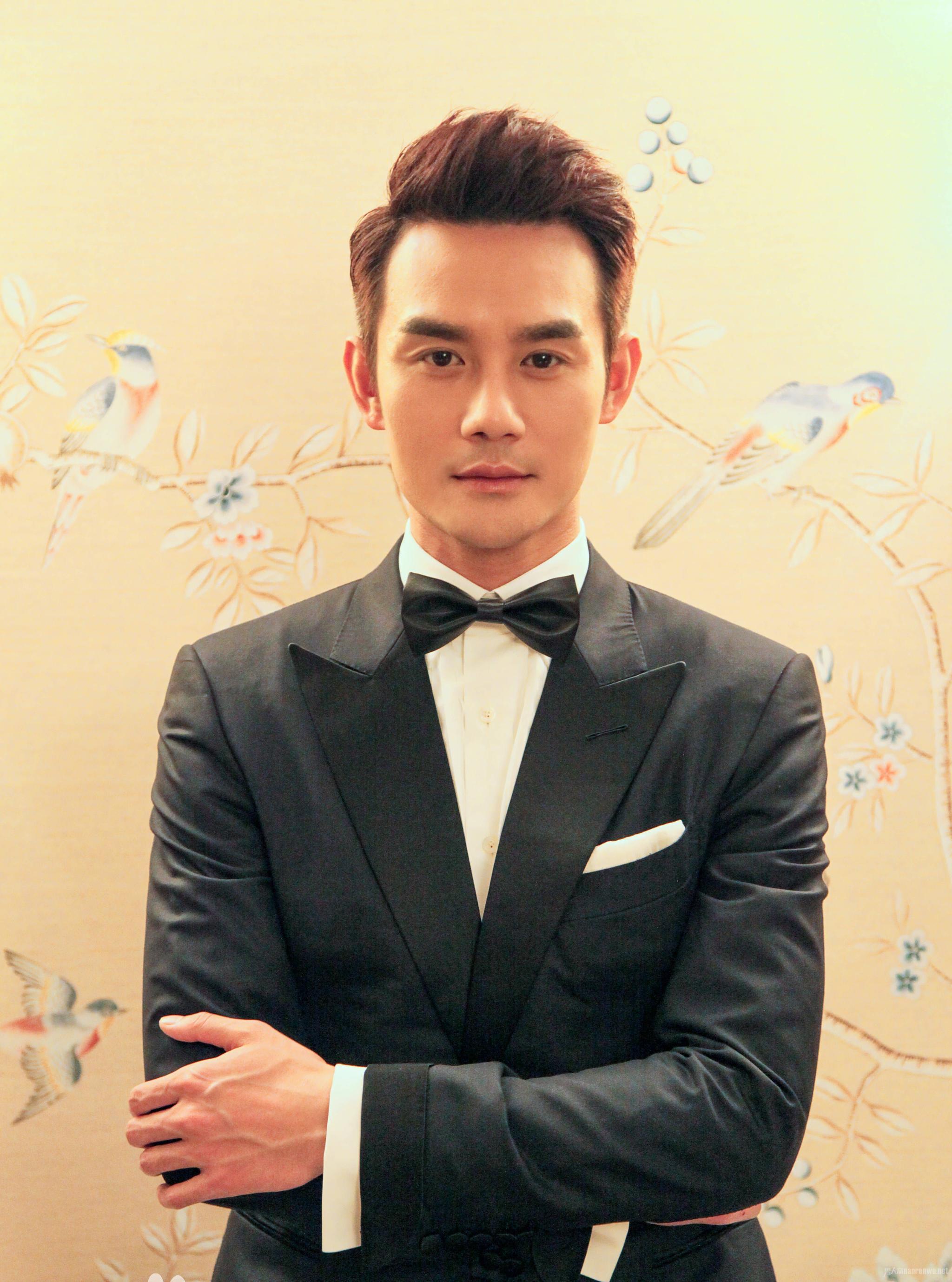 王凯“DS”昨夜刷爆微博直播 《欢乐颂》赵医生同款车升级4s到店_沾化新闻网-滨州新闻资讯第一门户