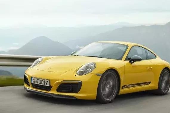 更轻更快更便宜，保时捷911 Carrera T明年开售