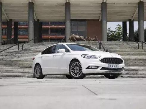 亲测新蒙迪欧，集贴心科技和硬派操控于一身的中级车标杆