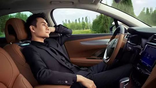 大尺寸大排量就是豪华标配?DS说NO!2018款D