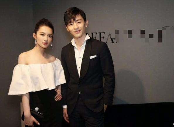 邓伦 李沁 李沁空降爸爸去哪儿与邓伦组. 来自刷