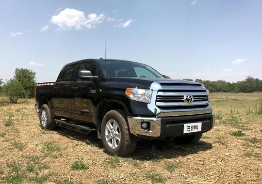 好消息！两个月后皮卡就不用帖反光条了！