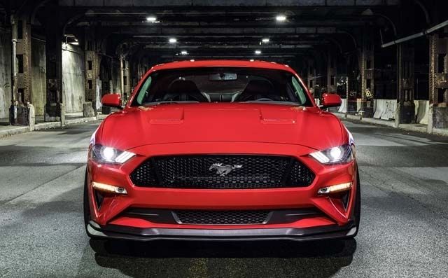 帅到爆炸,2018款福特野马GT跑车,百公里加速