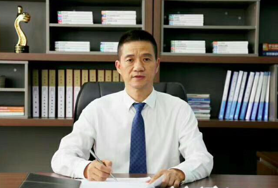 苏金河：新能源汽车激发起中国汽车主权梦