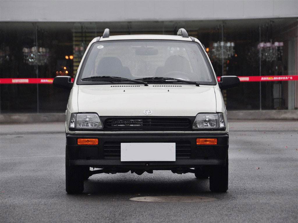 最便宜的汽油车推荐 2fa3-fymzzpw1881159.jpg