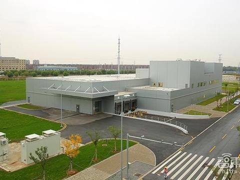 宝马沈阳电池工厂揭幕，率先为5系插电混动版提供动力