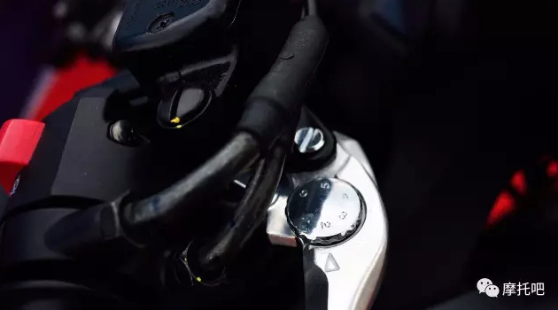 �ٵ���·�������ϡ�CB650F��CBR650F�Լݱ���