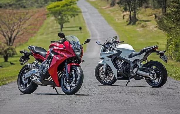 四缸声浪强势来袭!Honda CB650F、CBR650F