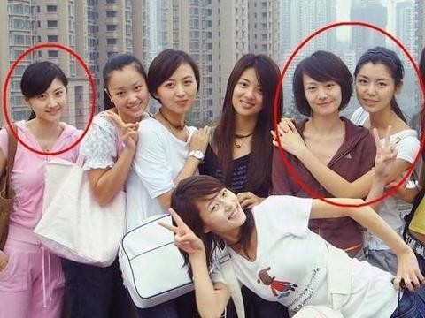 她们是同班同学，一位人气不高座驾百万，一位大红大紫座驾低调！