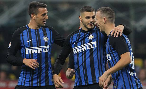 国米主场3-2险胜桑普登顶意甲!足球圈人士犀利