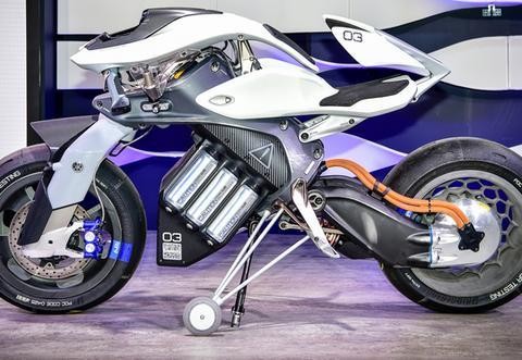 2017东京车展YAMAHA 自我平衡电动跑车MOTOROiD