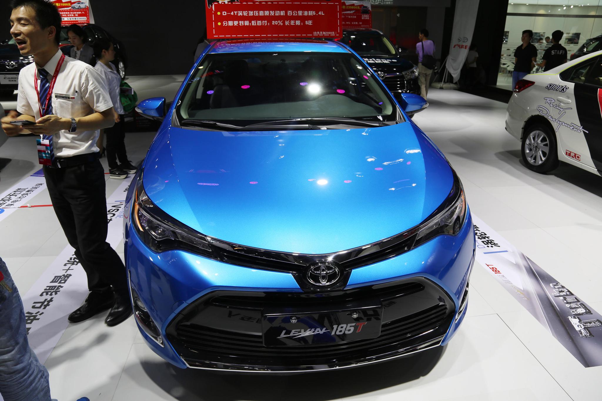 广汽丰田雷凌185T,12万级别紧凑型轿车,车展实